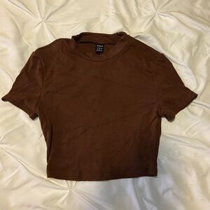SHEIN Chocolate Ribbed Crop Top